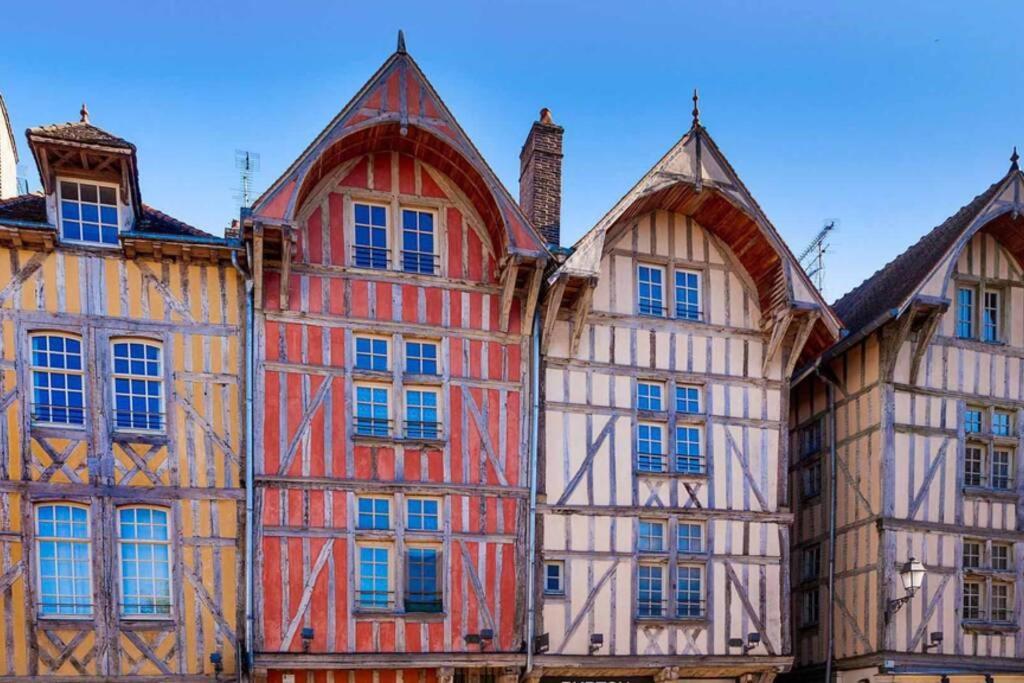 Colibri Studio Coeur De Ville Mon Groom Troyes Exterior foto